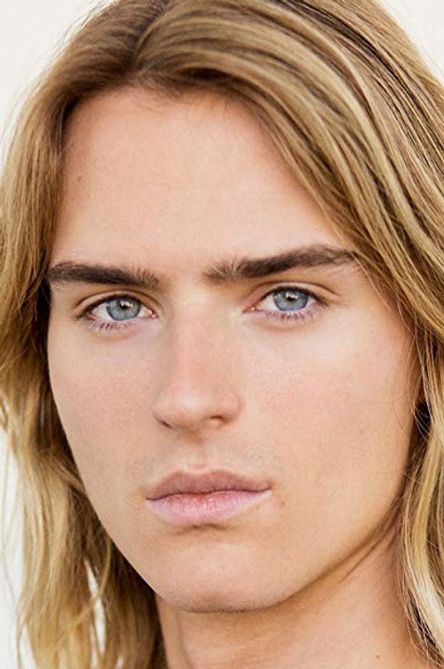 Luke Eisner as Stig Mohlin