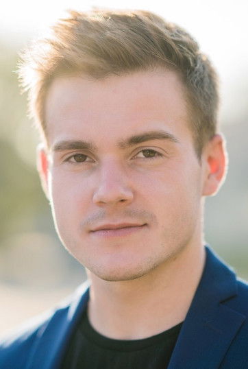 Anatolii Panchenko as Mikhail