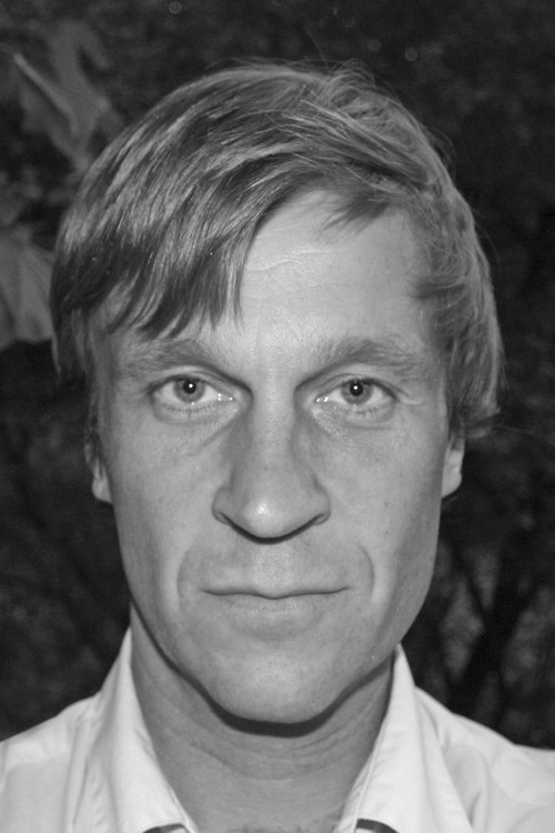 Johan Jonason as Svante