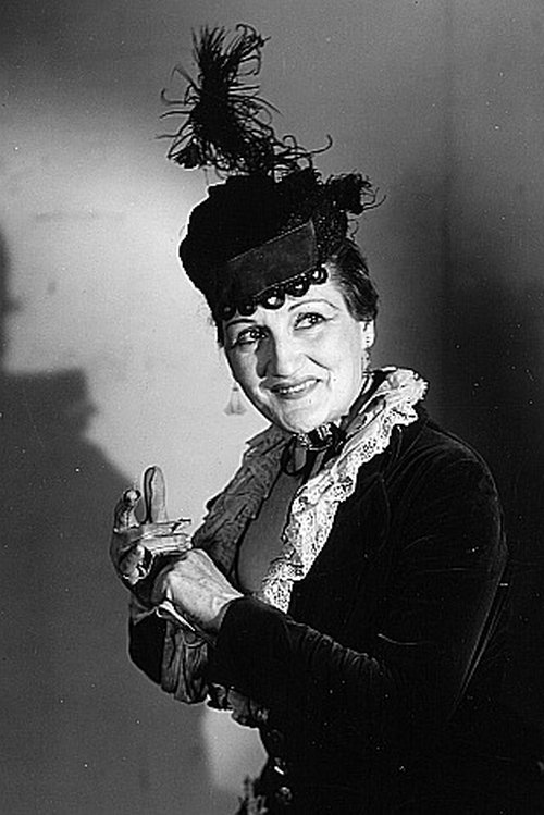 Jan Duggan as Mrs. Randolph