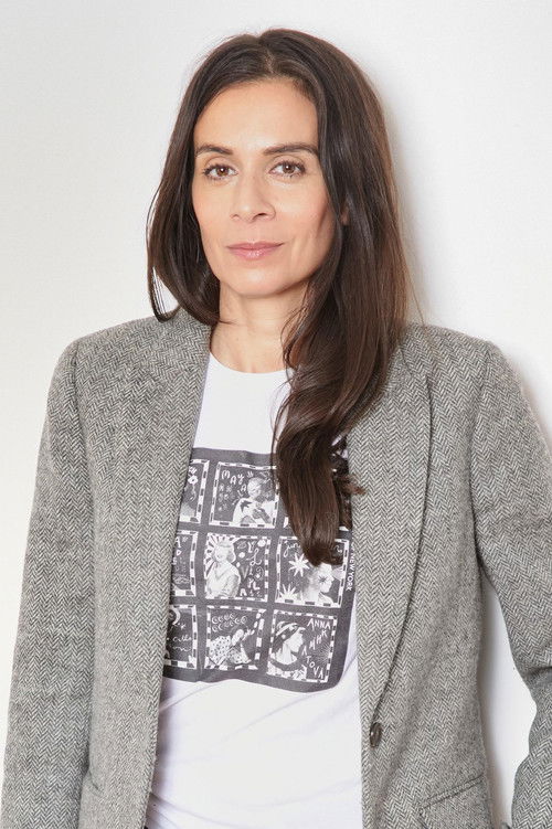 Melissa Jackson as Lena Thierry