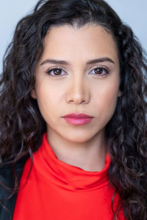 Valentina Mendoza Guzman as Jennifer