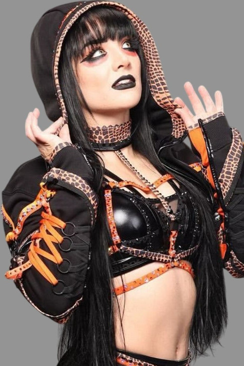 Natalie Holland as Tatum Paxley