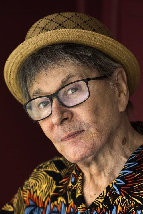 Ángel Pavlovsky as Cleopatra