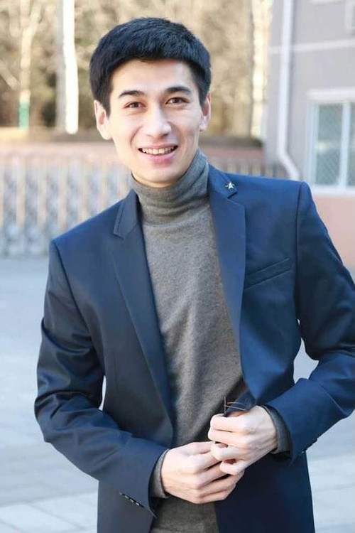 郑磊 as Chen Liang