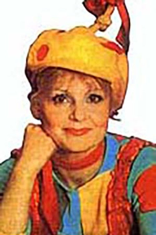 Irina Asmus as Clara