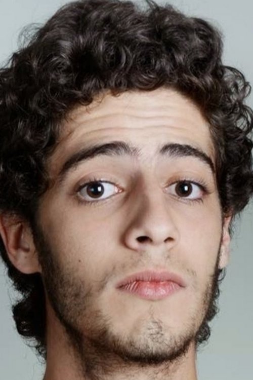 Leonardo Vieira Teles as Daniel