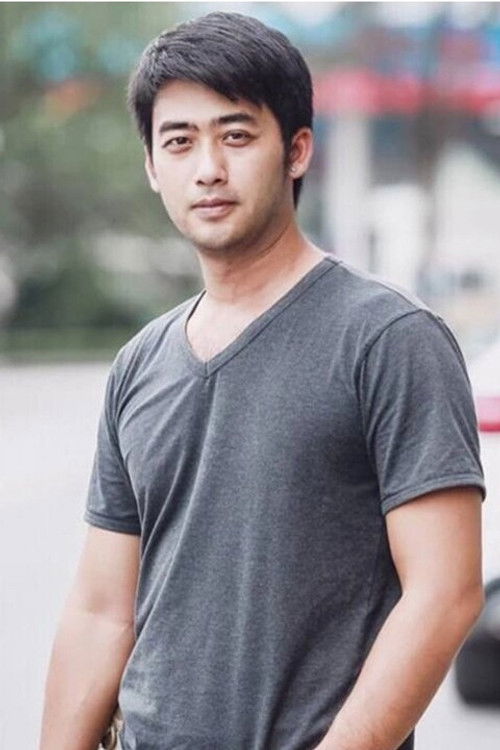 Phạm Bảo Anh as Bảo "Ngậu"