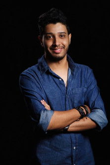 Thiago Mendes as Rafael