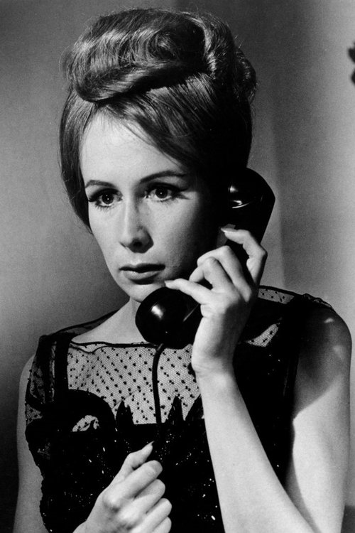 Ariana Gorini as Nicole