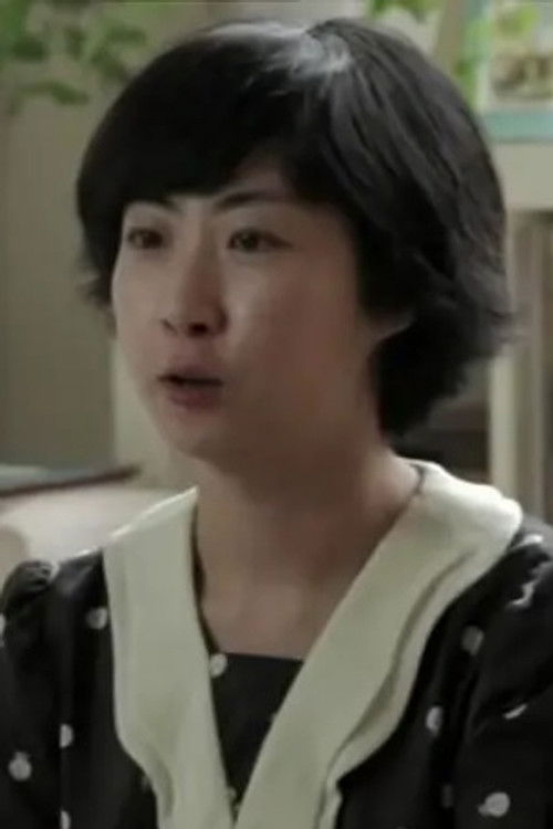 Bao Jingjing as Self