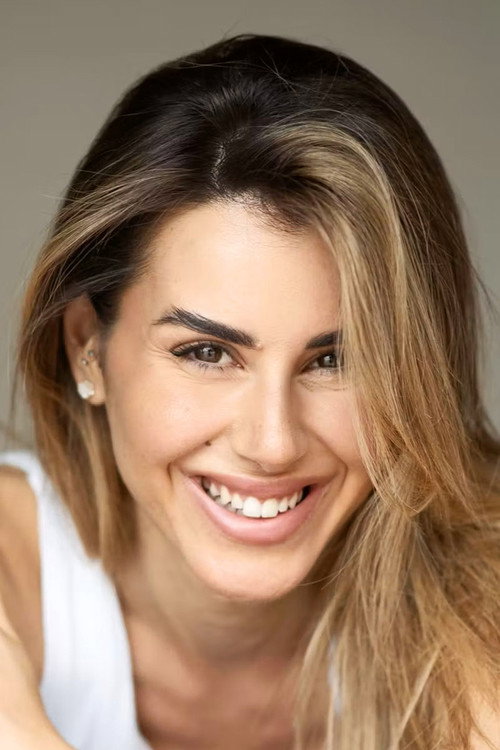 Valentina Colecchia as ragazza Bionda