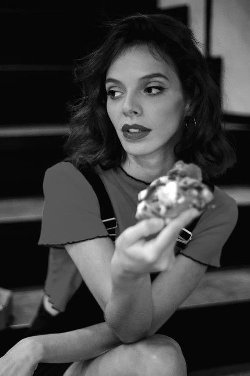 Julieta Tramanzoli as Lula-Terraplanismo