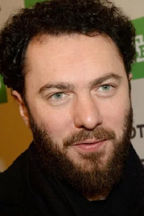David Tkebuchava as Дамир