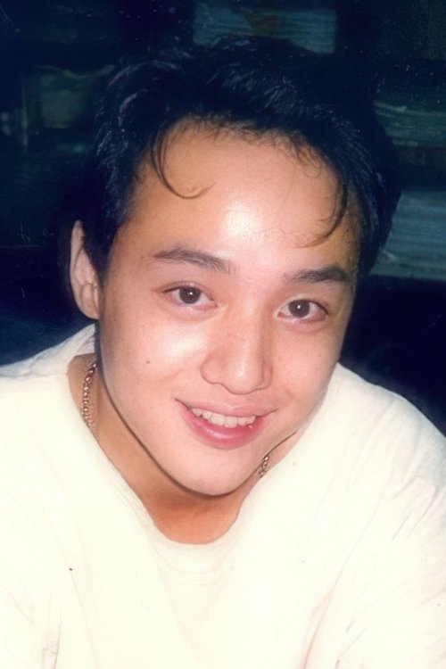 Willie Chi Tin-Sang as 