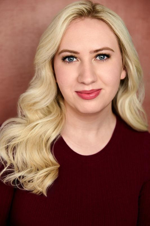 Nicole Marie Lado as Isabelle