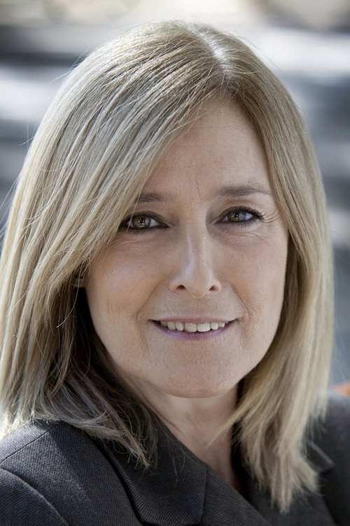 Maiken Beitia as Maribel