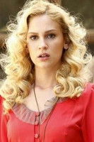 Elena Vasileva as Woman at the cradle