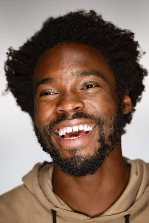 Yedoye Travis as Delivery Guy