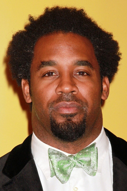 Dhani Jones as Dhani Jones