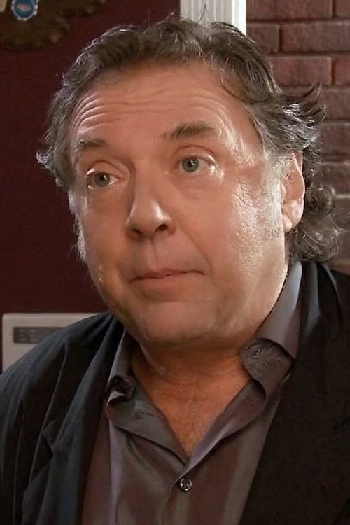 Michael Gaglio as Inspector Hinds