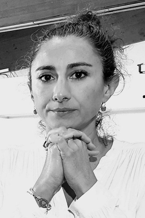 Aurélie Doukouré-Martin as Aurélie