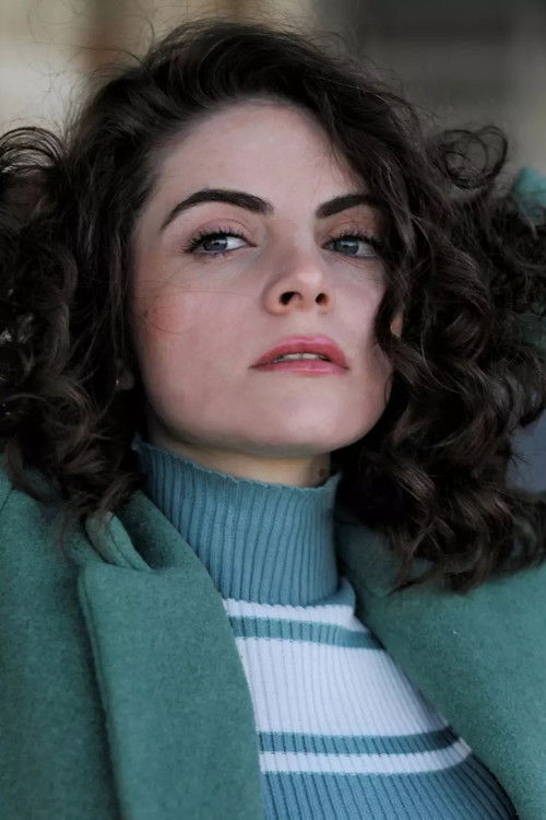 Nurida Musabeyli as Jalə