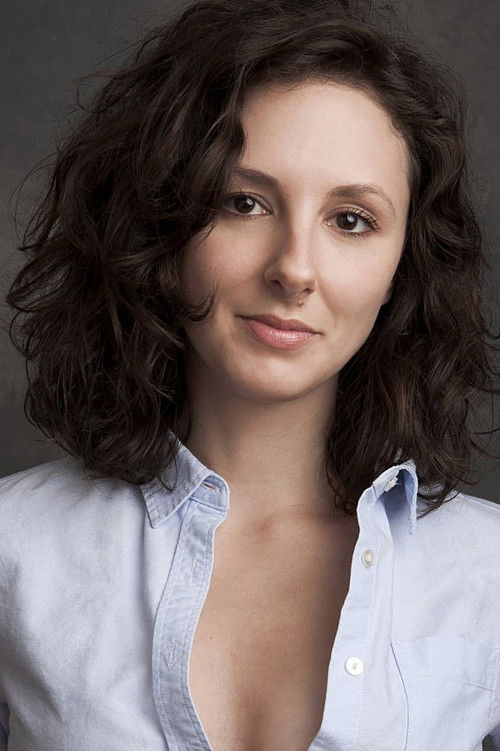 Krista Amigone as Leanne