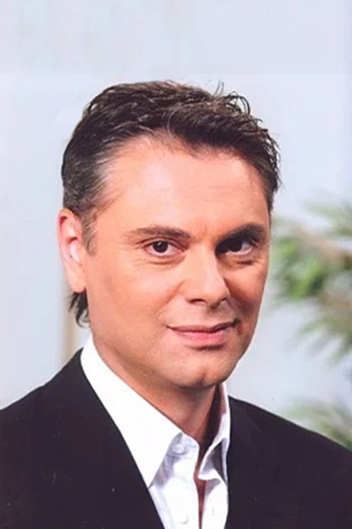 Odysseas Stamoulis as Iakovos