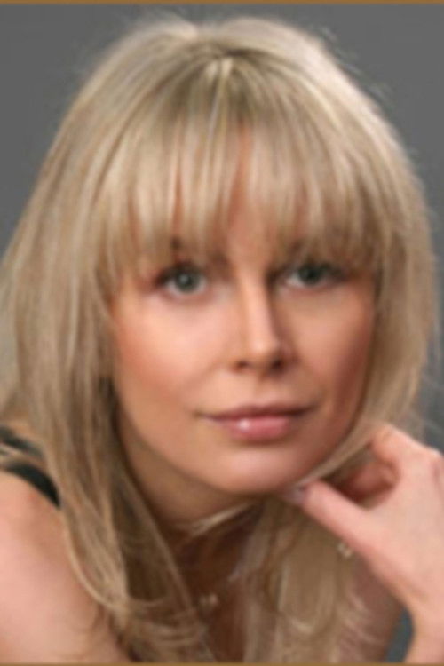 Flena Goleizovskaya as девушка Романа