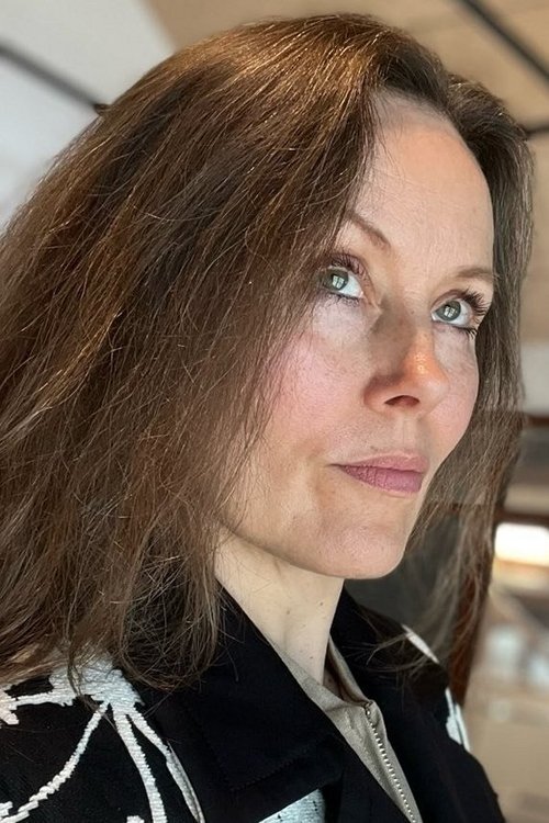 Maria Gersby Cissé as Alarm Dispatcher #2