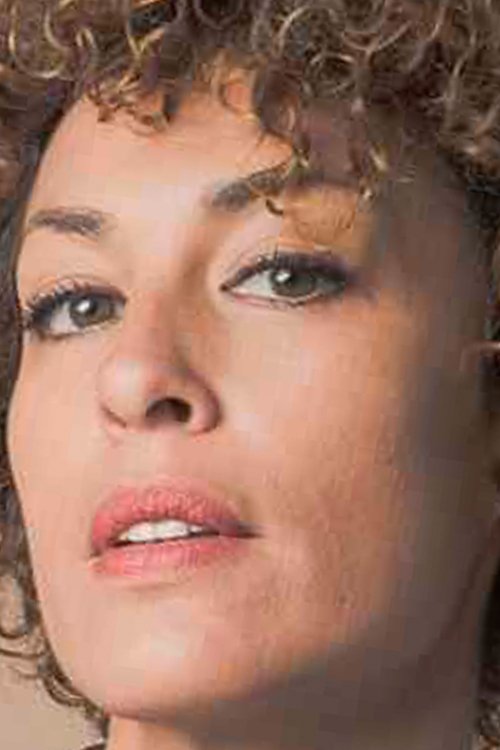 María Almudéver as