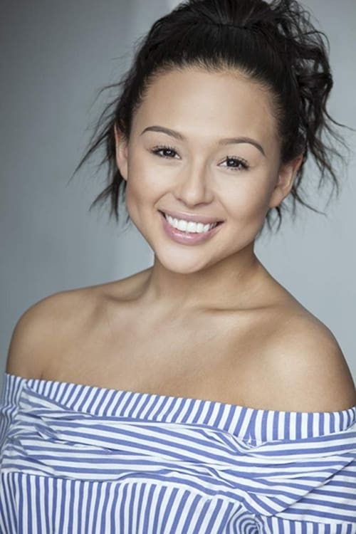 Kayleigh Shikanai as Kelly Nakashima