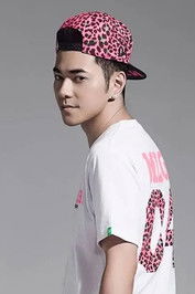 Li Chen as 袁艺男友