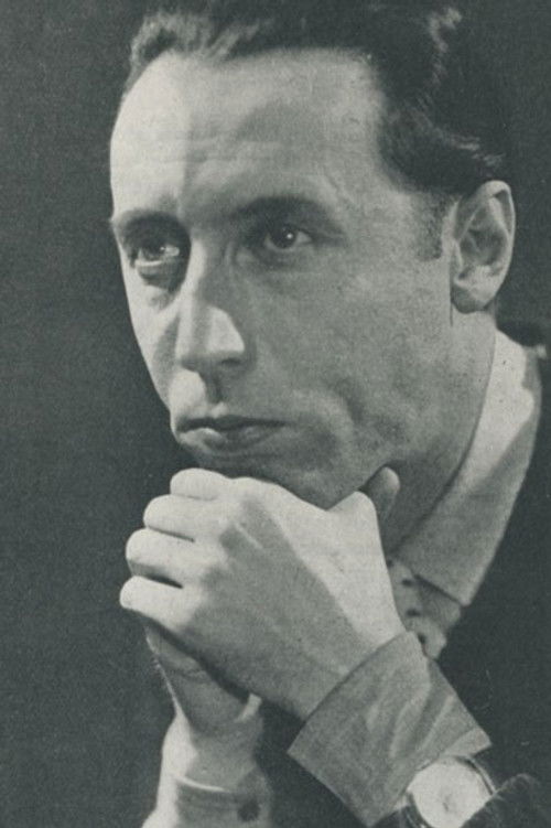 Goffredo Alessandrini as Agency Director (segment "Latin Lover") (uncredited)