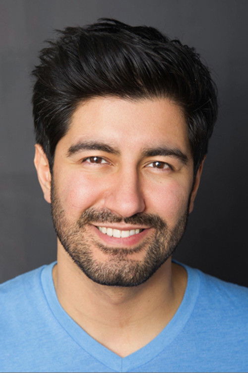 Yousof Sultani as Taroon