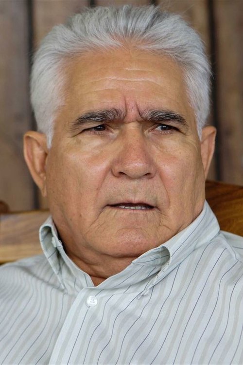 Edén Pastora as Self