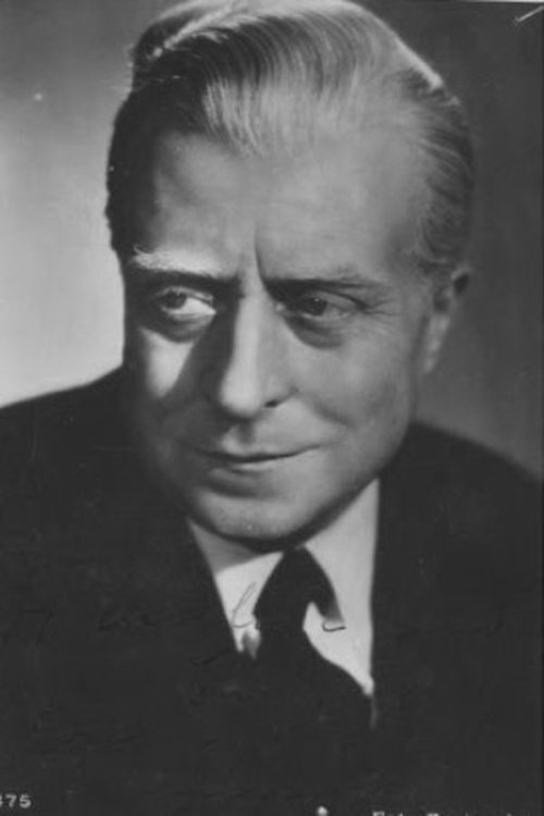 Cesco Baseggio as Servo