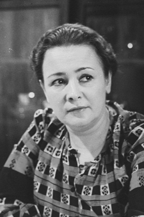 Lyubov Strizhenova as 