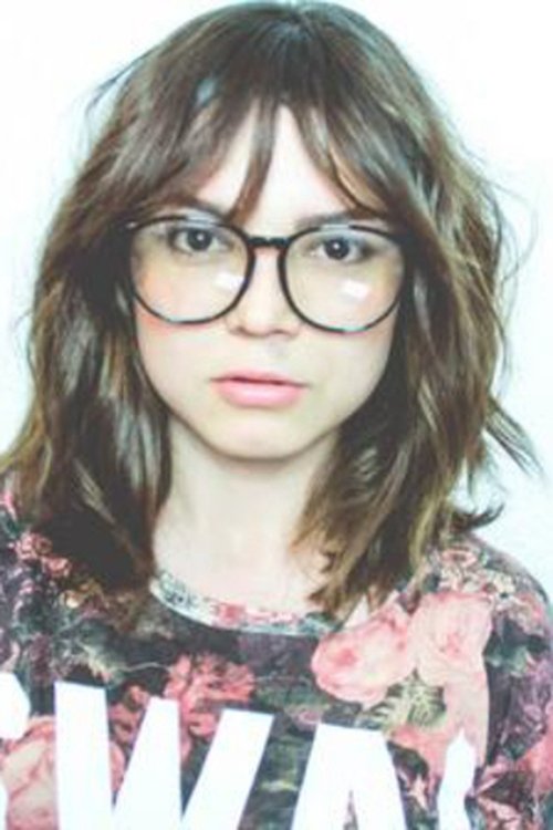 Cajafresca as Moira (voice)