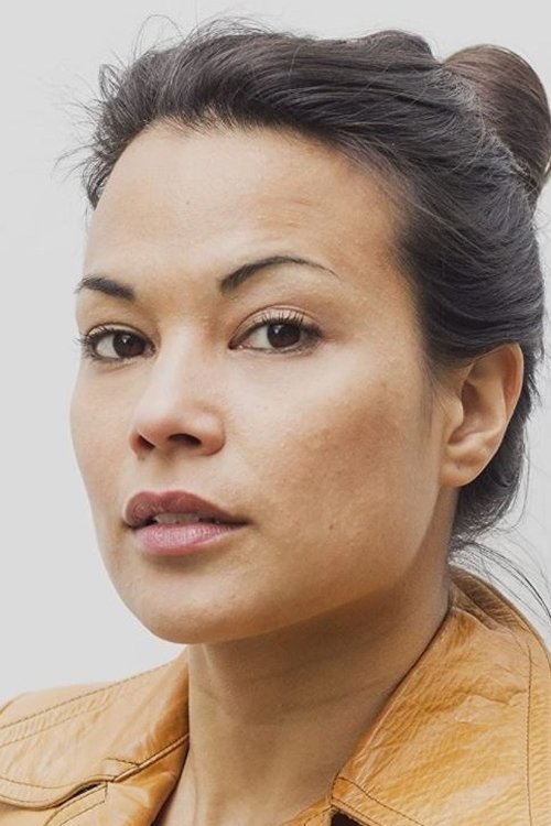 Dewi Reijs as Jemima Flint