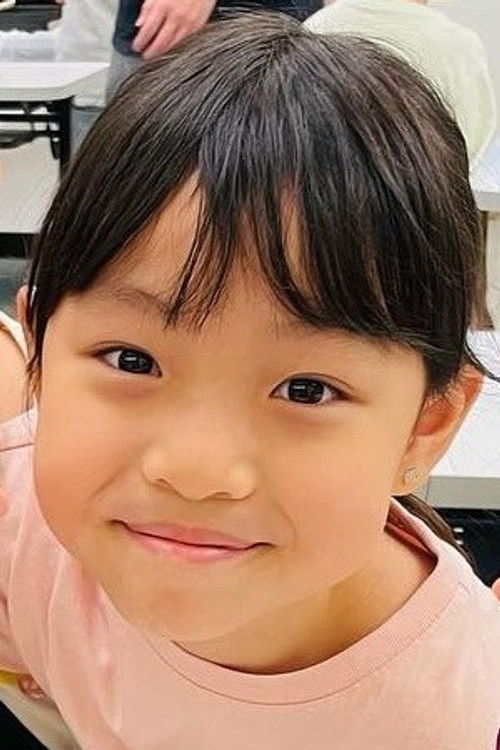 Wong Wan-Ching as Baby Sis