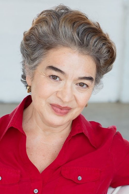 Julieta Ortiz as Laura Muñoz