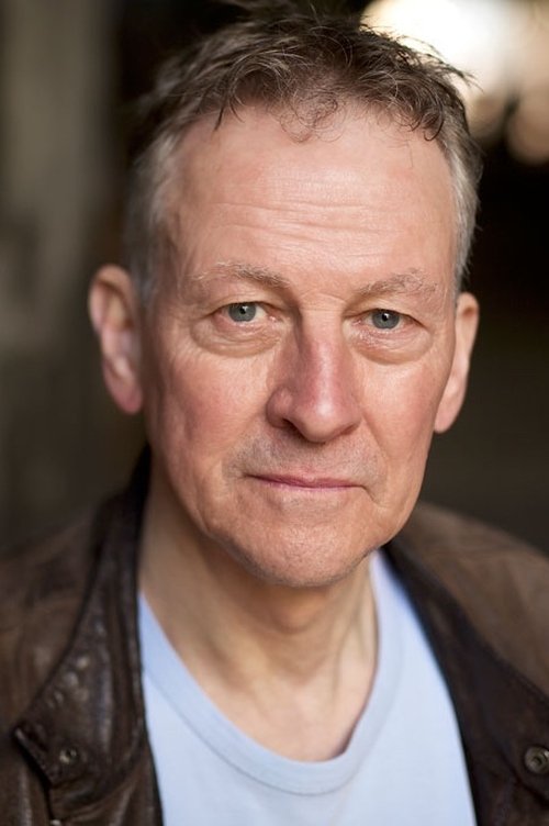 Iain MacRae as Domhnallach