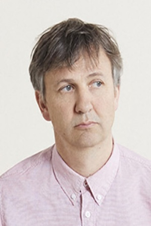 Antoine Sahler as Le pianiste