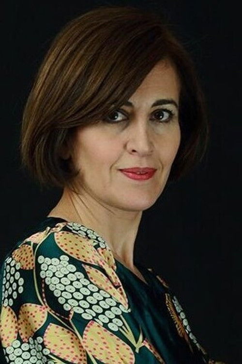 Ana Casas as Chica del coro