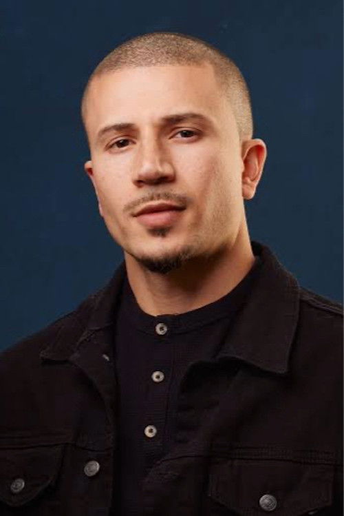 Solvan Naim as Anthoni