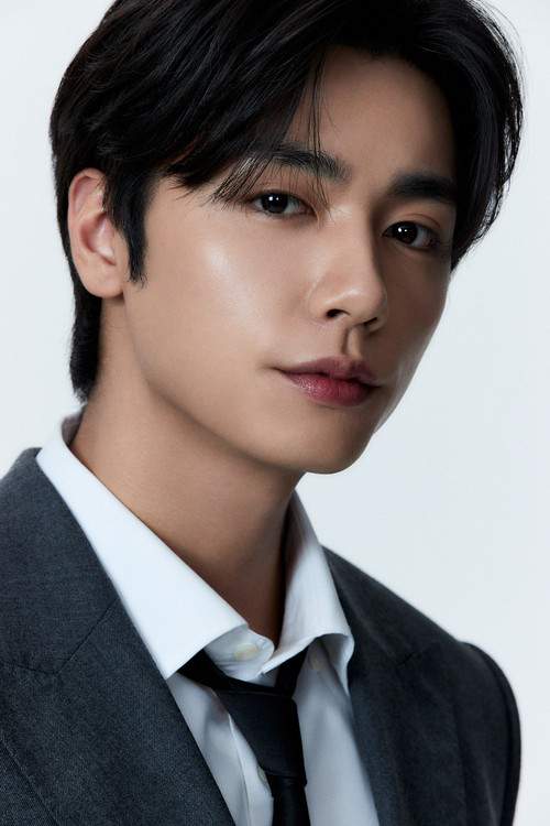 Jang Yeon-woo as Hyeon-ho