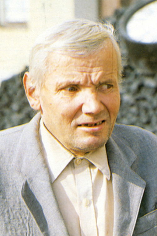 Bronisław Pekosiński as Bronisław Pekosiński