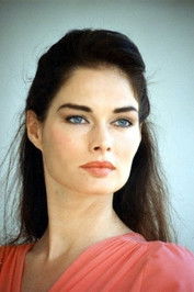 Lara Lamberti as Micaela / Minou